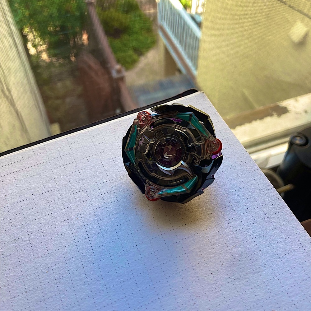 Beyblade Burst Evolution Kinetic Satomb S3 / Kreis Satan
